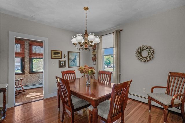 6 Vanner Street, Johnston, RI 02919