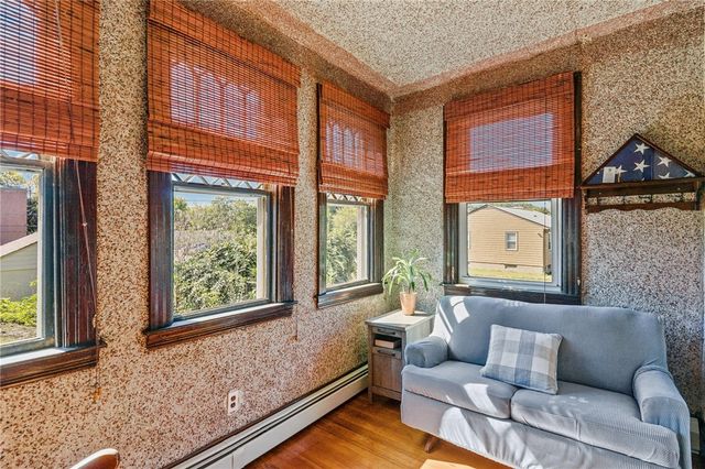 6 Vanner Street, Johnston, RI 02919