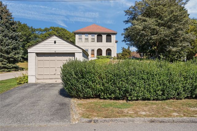 6 Vanner Street, Johnston, RI 02919