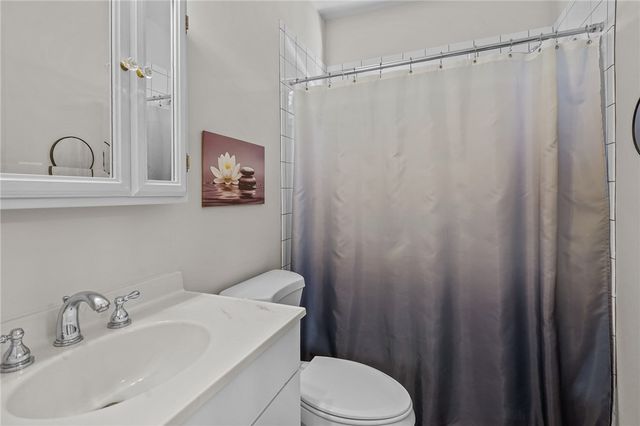 6 Vanner Street, Johnston, RI 02919