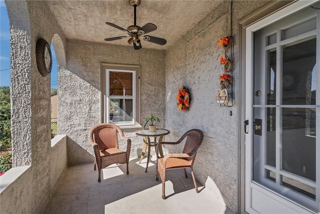 6 Vanner Street, Johnston, RI 02919