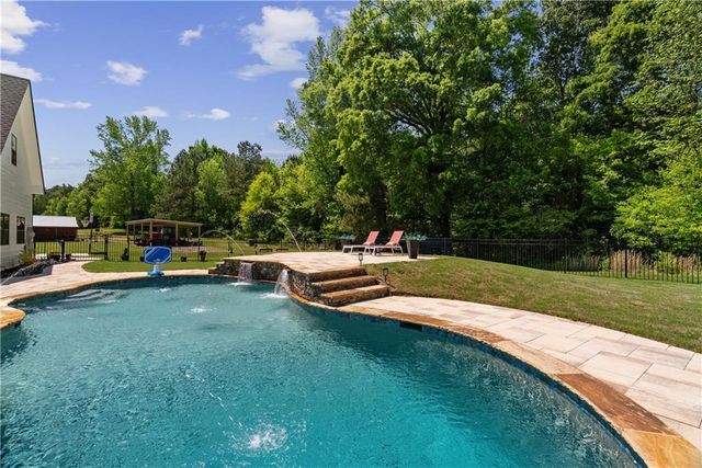 876 Cline Road, Resaca, GA 30735