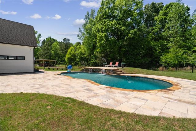 876 Cline Road, Resaca, GA 30735
