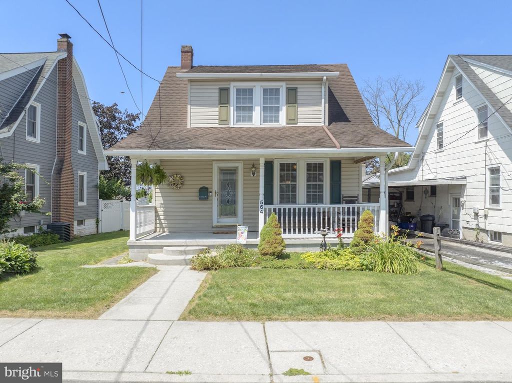 564 N FRANKLIN ST, Hanover, PA 17331