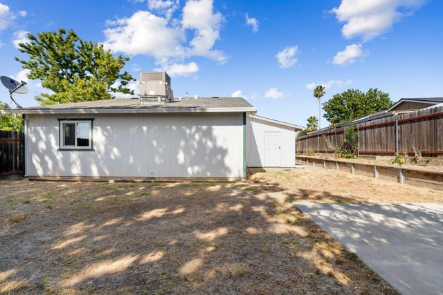 6859 Butterball Way, Sacramento, CA 95842