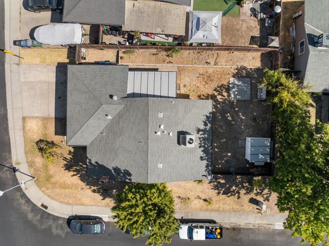 6859 Butterball Way, Sacramento, CA 95842