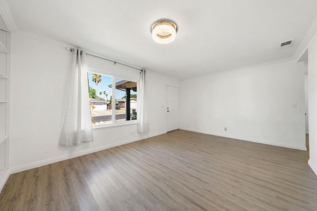 6859 Butterball Way, Sacramento, CA 95842