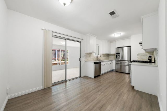 6859 Butterball Way, Sacramento, CA 95842