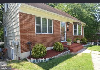 13826 GREENWOOD DR, Woodbridge, VA 22193