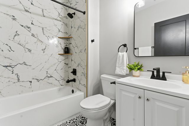 7124 Van Buren Avenue, Hammond, IN 46324