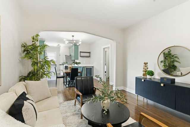 7124 Van Buren Avenue, Hammond, IN 46324