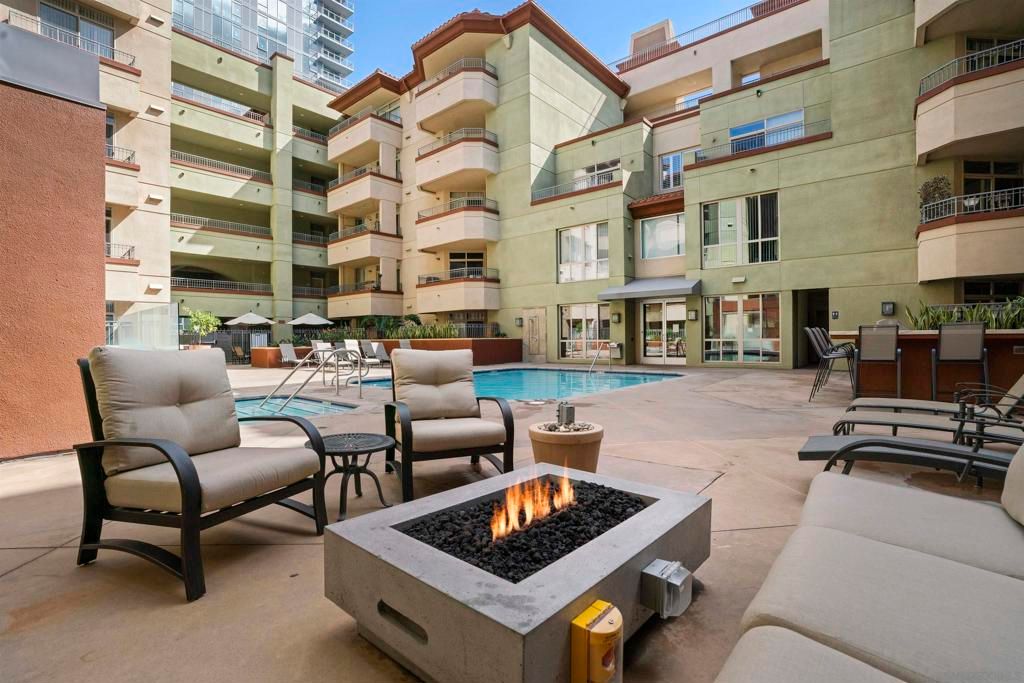 Image 23 of property listing at 1501 Front Street 414, San Diego, CA 92101