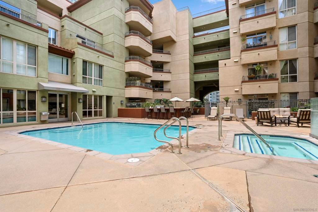 Image 24 of property listing at 1501 Front Street 414, San Diego, CA 92101