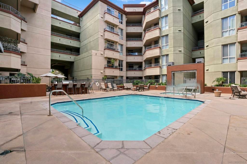 Image 26 of property listing at 1501 Front Street 414, San Diego, CA 92101
