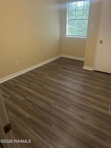 215 Peggy Street, Lafayette, LA 70501