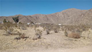 0 Sierra Pelona, Apple Valley, CA 92308