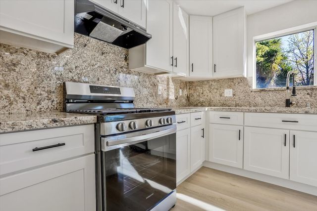 5481 Muskingham Way, Sacramento, CA 95823