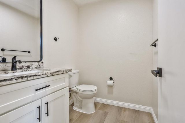 5481 Muskingham Way, Sacramento, CA 95823