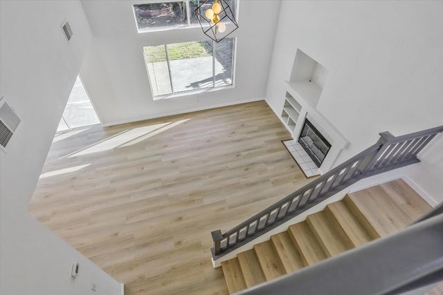 5481 Muskingham Way, Sacramento, CA 95823