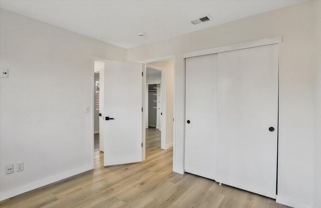 5481 Muskingham Way, Sacramento, CA 95823