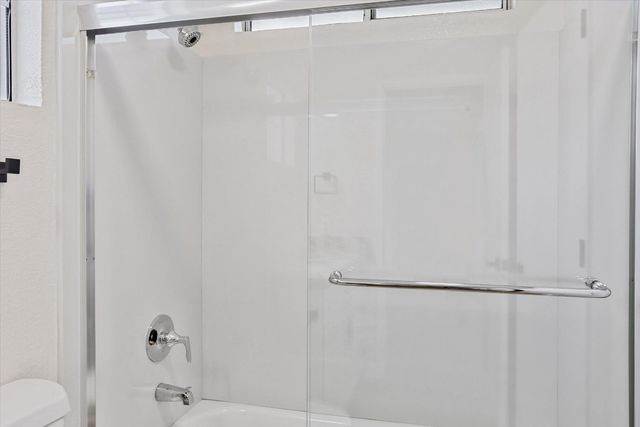 5481 Muskingham Way, Sacramento, CA 95823