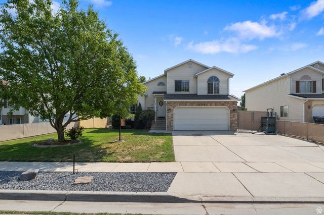 4744 S 3300 W, Roy, UT 84067