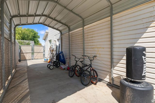 4744 S 3300 W, Roy, UT 84067