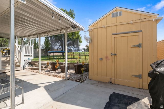 4744 S 3300 W, Roy, UT 84067