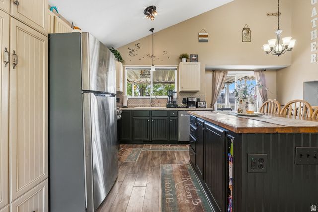 4744 S 3300 W, Roy, UT 84067