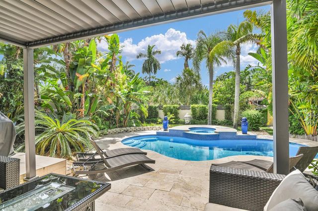 753 Villa Portofino Circle, Deerfield Beach, FL 33442