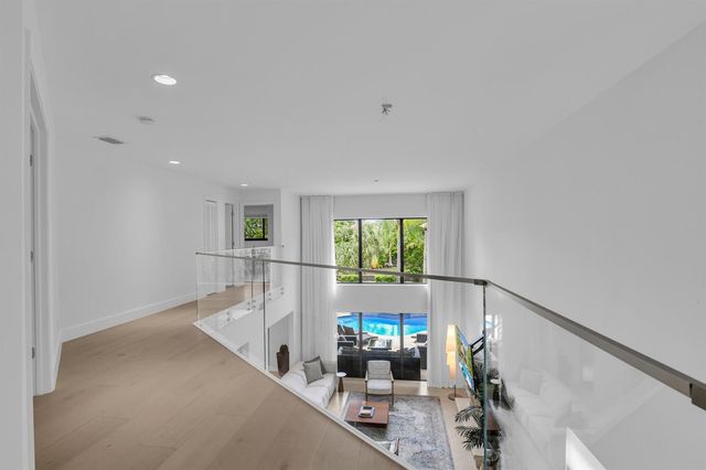 753 Villa Portofino Circle, Deerfield Beach, FL 33442