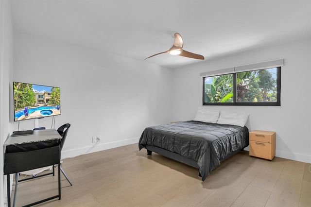 753 Villa Portofino Circle, Deerfield Beach, FL 33442