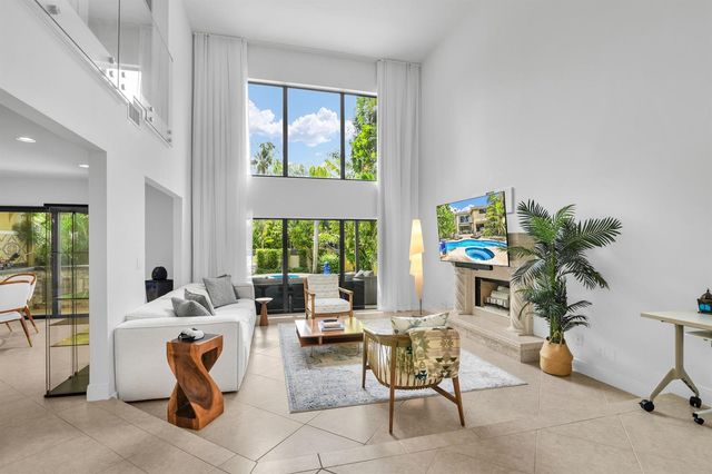 753 Villa Portofino Circle, Deerfield Beach, FL 33442