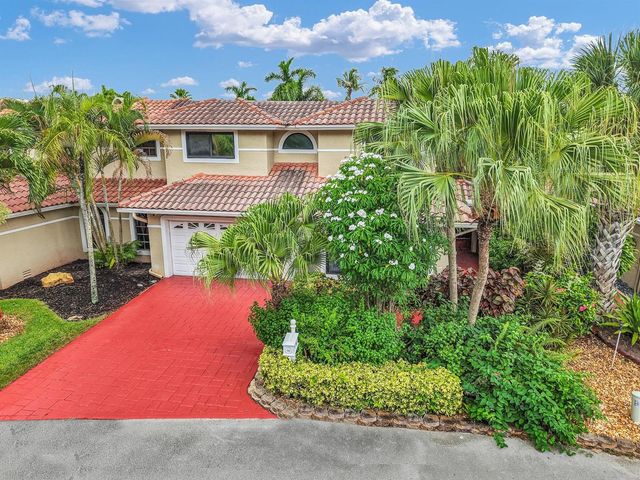 753 Villa Portofino Circle, Deerfield Beach, FL 33442