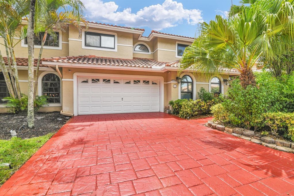 753 Villa Portofino Circle, Deerfield Beach, FL 33442