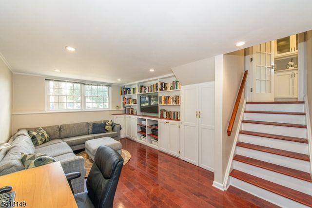 25 Continental Ave, Morristown Town, NJ 07960