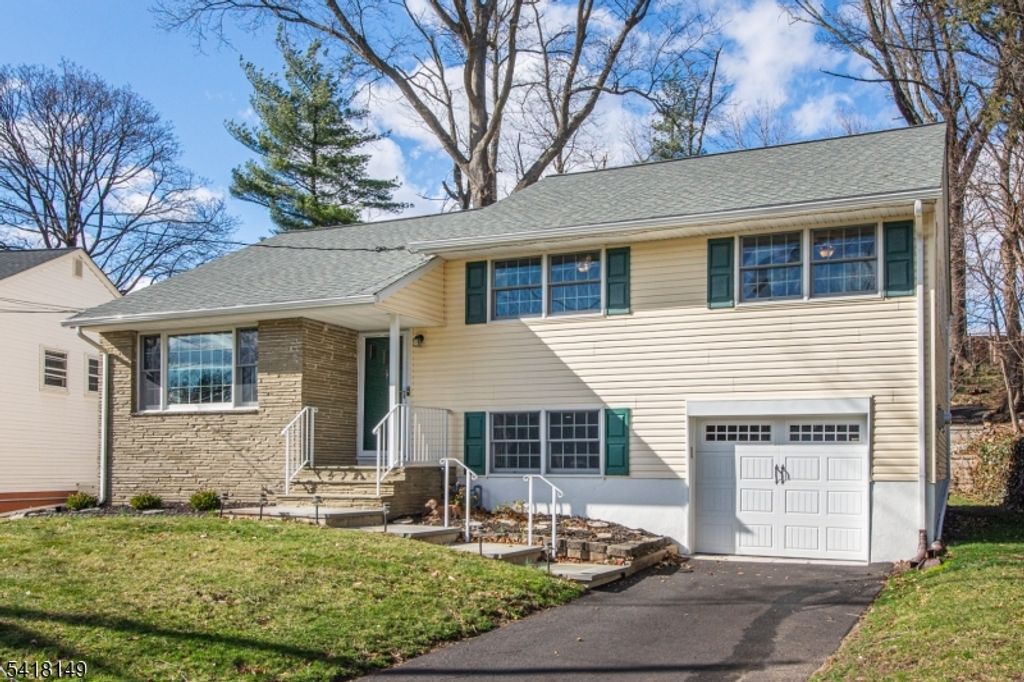 25 Continental Ave, Morristown Town, NJ 07960