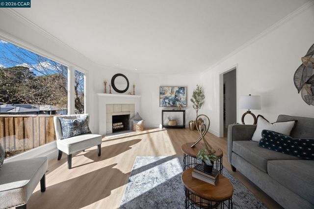 1828 Riverbank Ave, Castro Valley, CA 94546