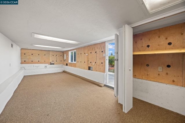 1828 Riverbank Ave, Castro Valley, CA 94546