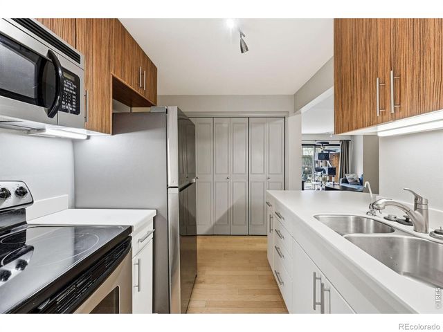 2227 Canyon Boulevard 155B, Boulder, CO 80302