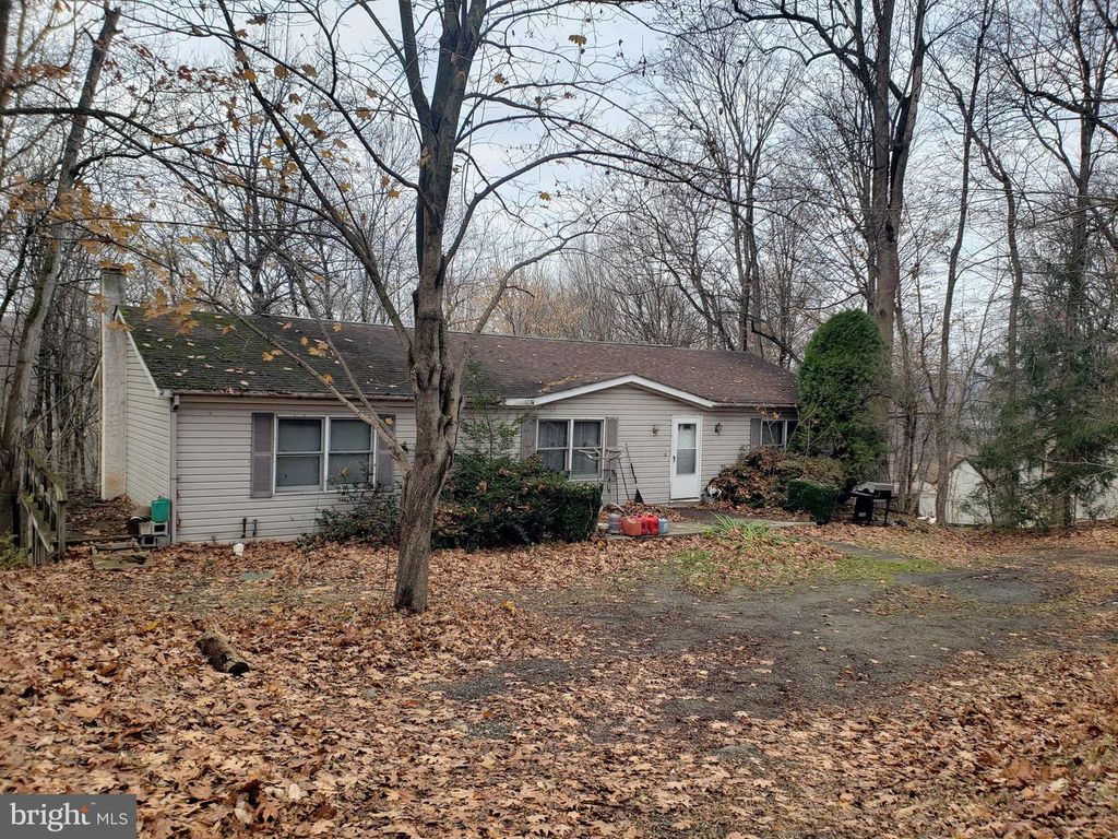 275 WASHINGTON RD, Bechtelsville, PA 19505