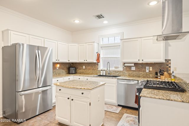 147 Ashland Court, Lafayette, LA 70508