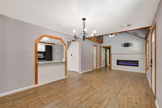 3087 Johnson Lane, Madisonville, TX 77864