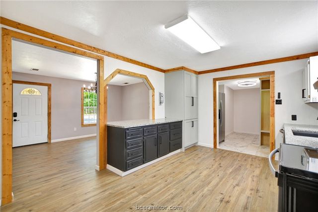 3087 Johnson Lane, Madisonville, TX 77864