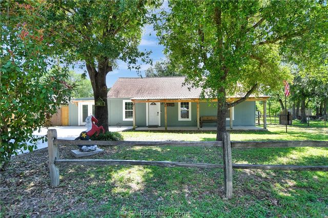 3087 Johnson Lane, Madisonville, TX 77864