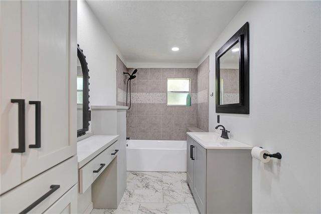 3087 Johnson Lane, Madisonville, TX 77864