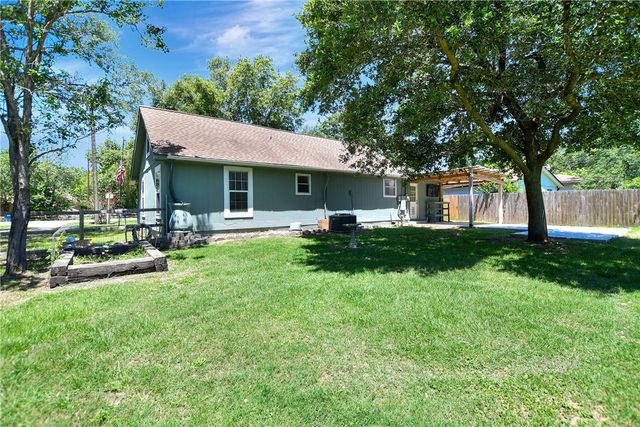 3087 Johnson Lane, Madisonville, TX 77864