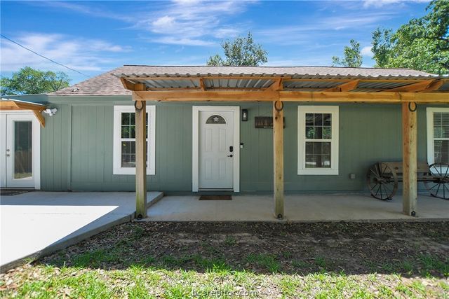 3087 Johnson Lane, Madisonville, TX 77864