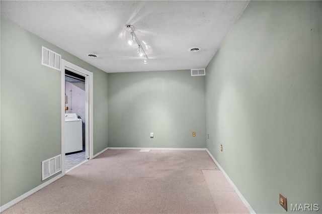 716 Ginger Wood Court, Ballwin, MO 63021