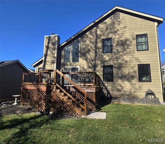 716 Ginger Wood Court, Ballwin, MO 63021